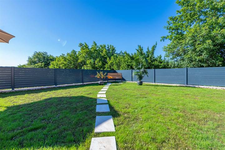 Villa für 6 Personen, mit Balkon/Terrasse und Pool in Labin - 4