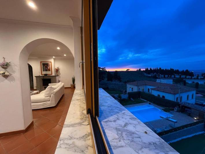 Appartamento per 4 persone, con Balcone e Terrazza nonché Panorama a Monte Porzio Catone