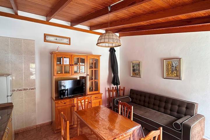 El Rinconcito Home in Tamaduste 5 Min from Beach in Tamaduste, Valverde