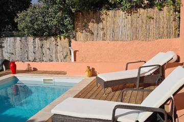 Villa pour 4 personnes, avec terrasse et jardin dans le Luberon