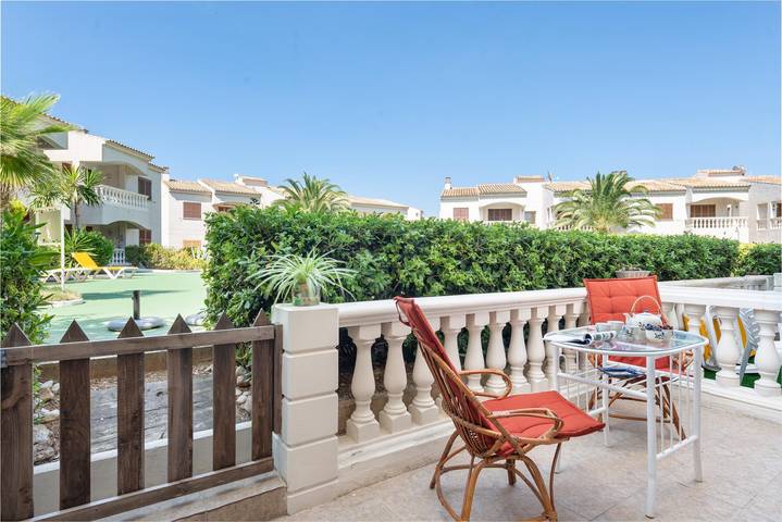 Apartamento vacacional entero, Can Nogueras - Acogedor apartamento en complejo con piscina comunitaria cerca de la playa. Wifi Gratis. in Cala Rajada, Capdepera