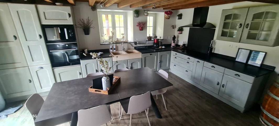 Location de vacances pour 8 personnes, avec jardin et vue à Issor - 3