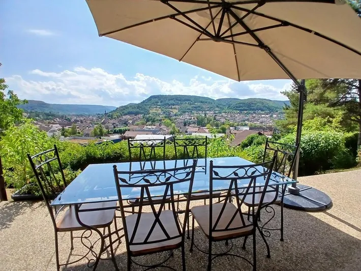 Villa for 8 people, with garden and view, child-friendly - 1
