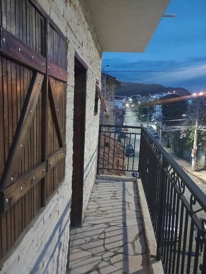 Casas e apartamentos de temporada para 2 pessoas, com vista e balcão, com animais de estimação em São Tomé das Letras