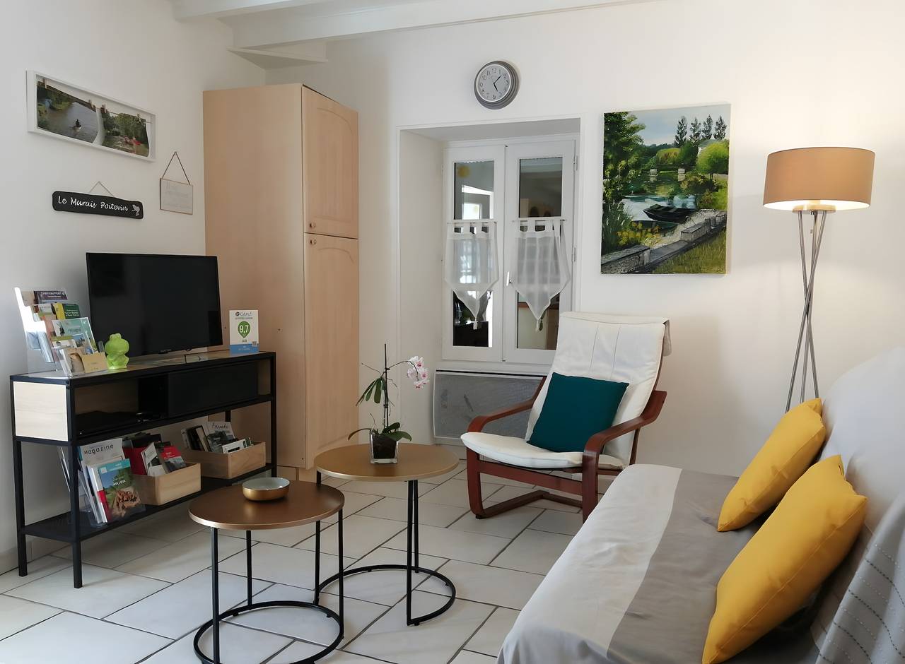 Marais poitevin -coulon- magné- gîte les glycines in Magné, Région de Niort