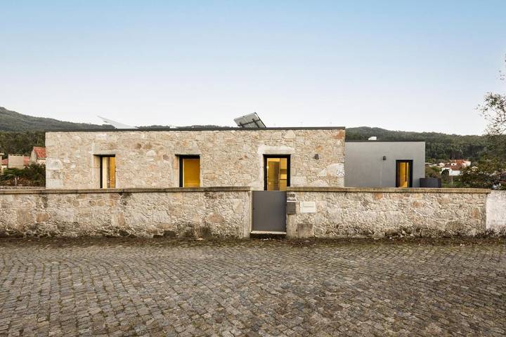 Location de vacances pour 9 personnes, avec piscine et jardin dans Afife - 2