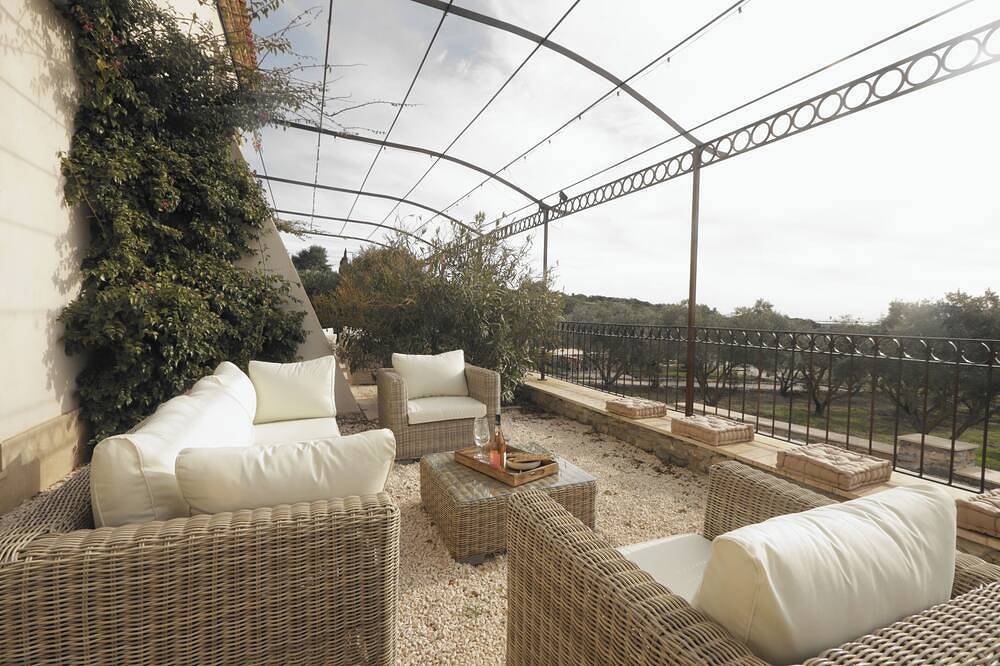 Gîte Bouteillan - Les Terrasses de l'Oliveraie in Mireval, Côte d'Améthyste