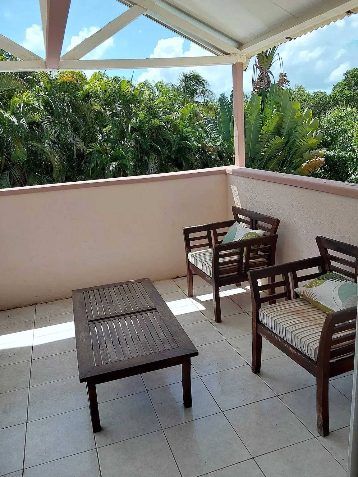 Apartamento entero, Apartamento luminoso con terraza en Le Gosier, 70 m² in Le Gosier, Guadalupe