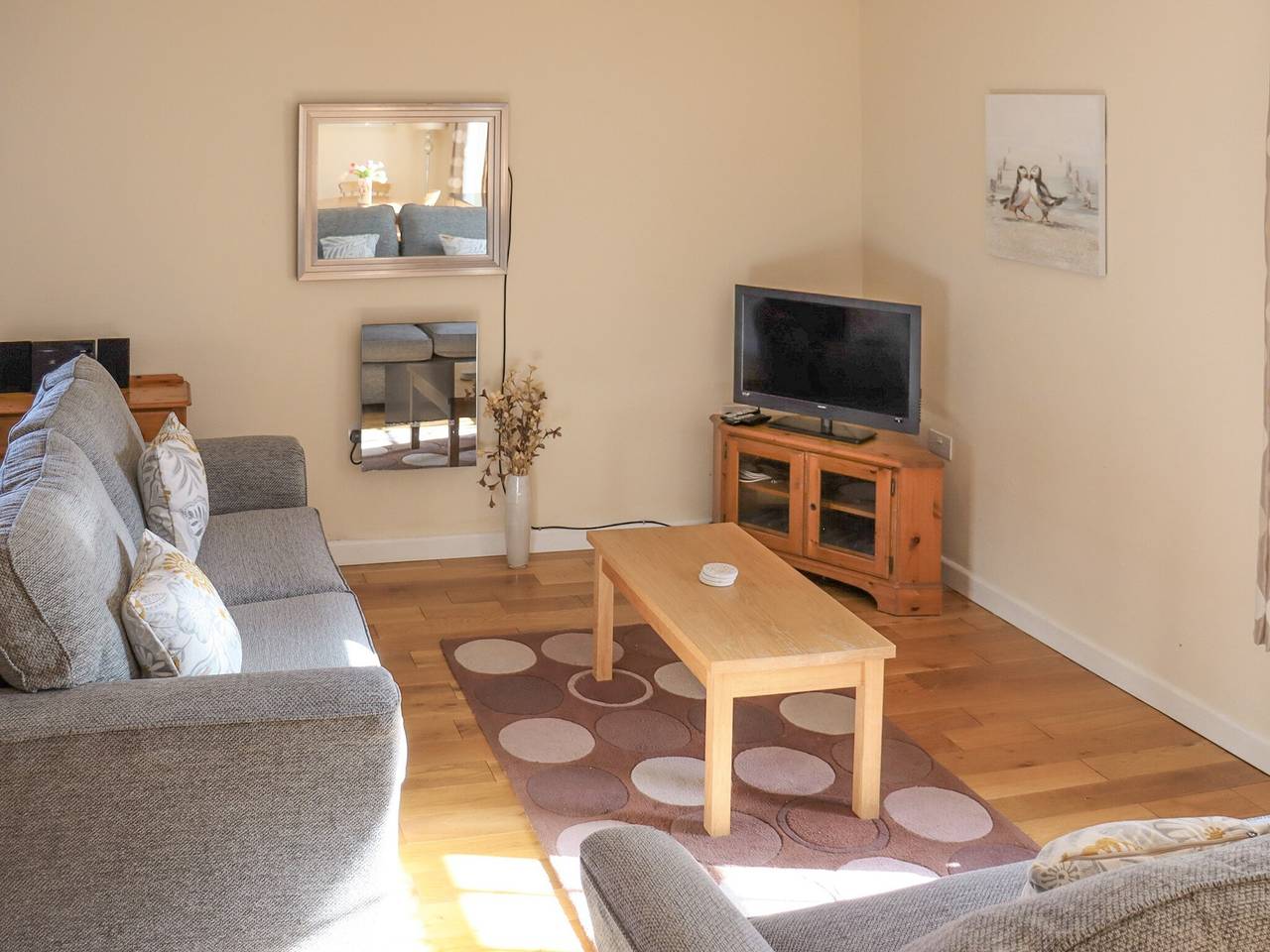 Upper Old Farmhouse in Freshwater East, Pembrokeshire
