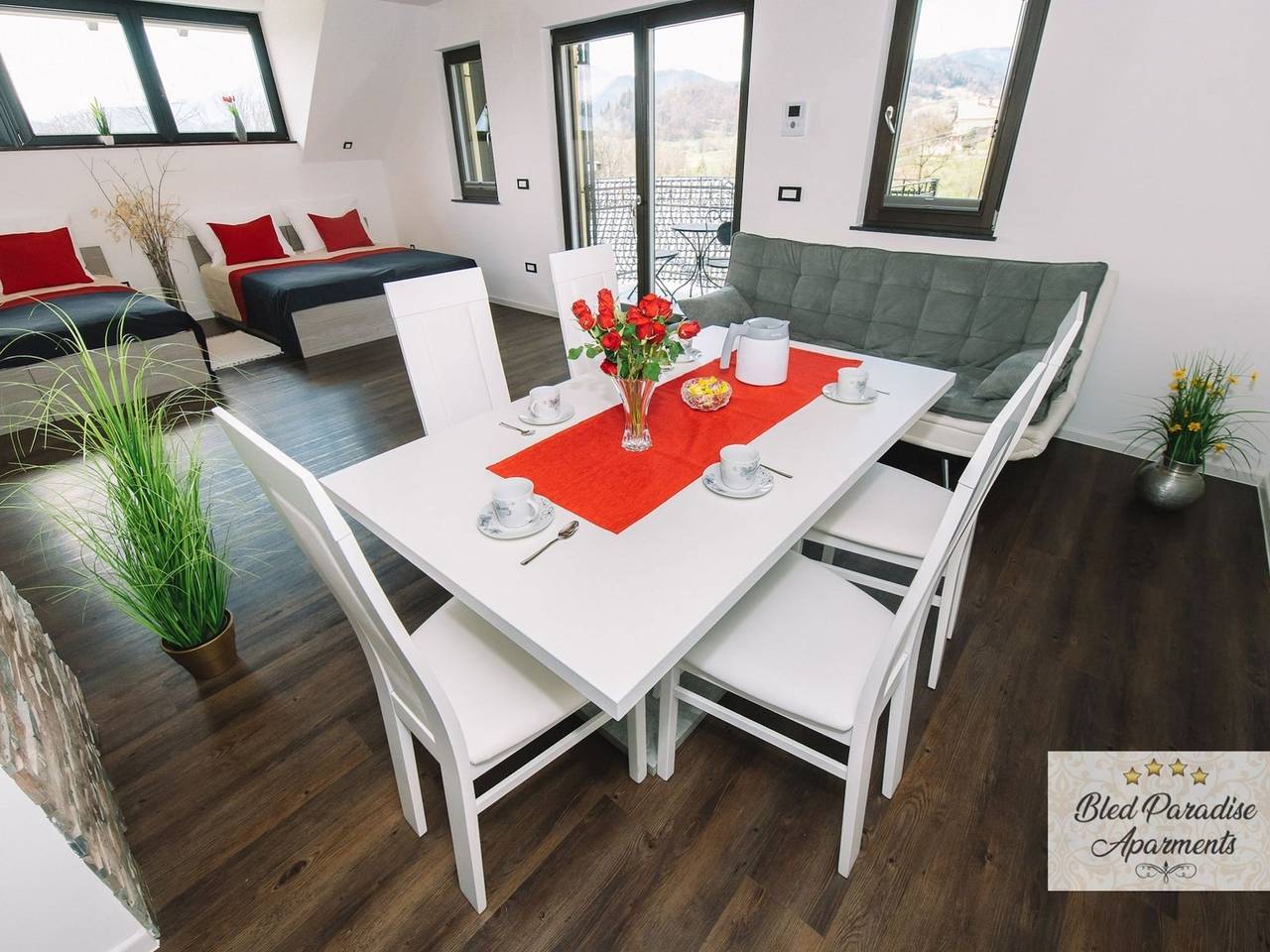 Ganze Wohnung, Bled Prestigious and Stylish Apartments - Two Bedroom Apartment with Balcony in Bled, Triglav Nationalpark