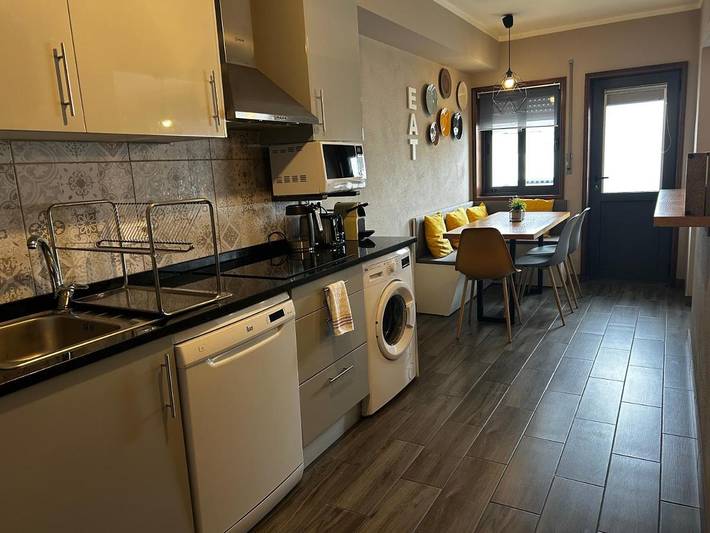 Gîte pour 5 personnes, avec terrasse dans Costa Nova - 4