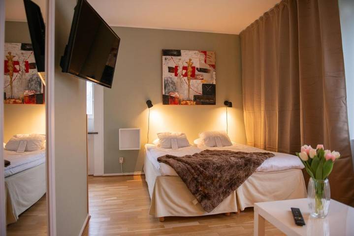 Hotel für 3 Personen, mit Whirlpool und Garten sowie Sauna in Kalmar - 2