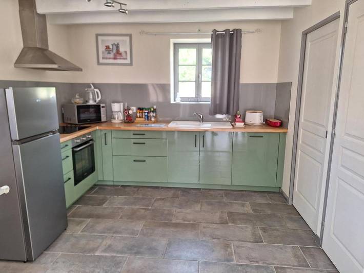 Location de vacances pour 5 personnes, avec jardin et vue à Lavoux