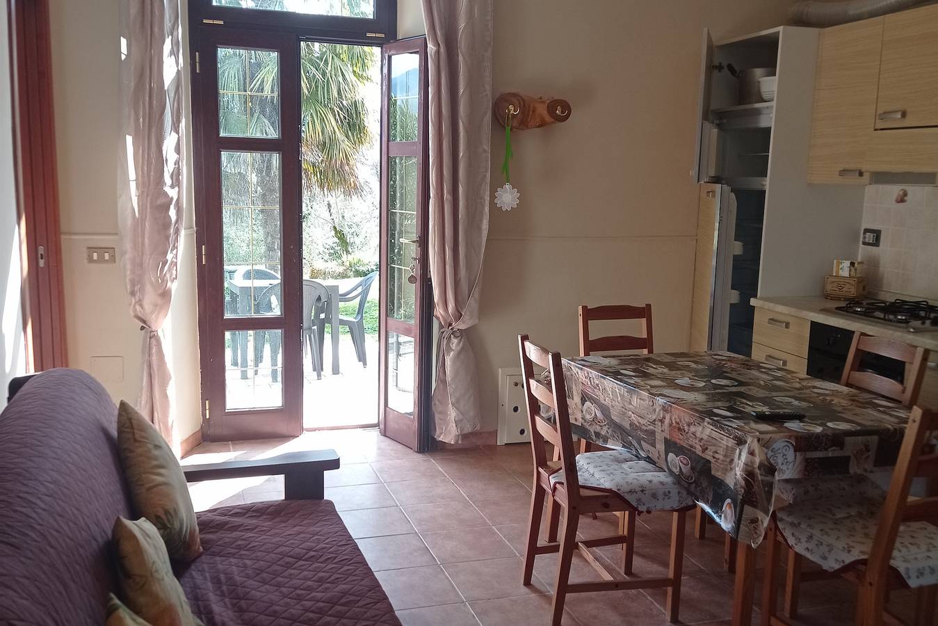 Appartamento intero, 1-Bed Apartment Sleeps 2 - Free Parking and Garden in Gallinaro, Parco nazionale d’Abruzzo