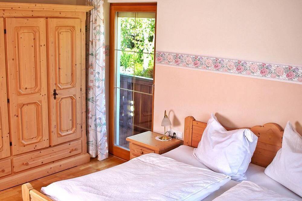 Ganze Wohnung, Rosenapartment - Ferienhaus Schaller am Galsterberg in Pruggern, Schladming-Dachstein