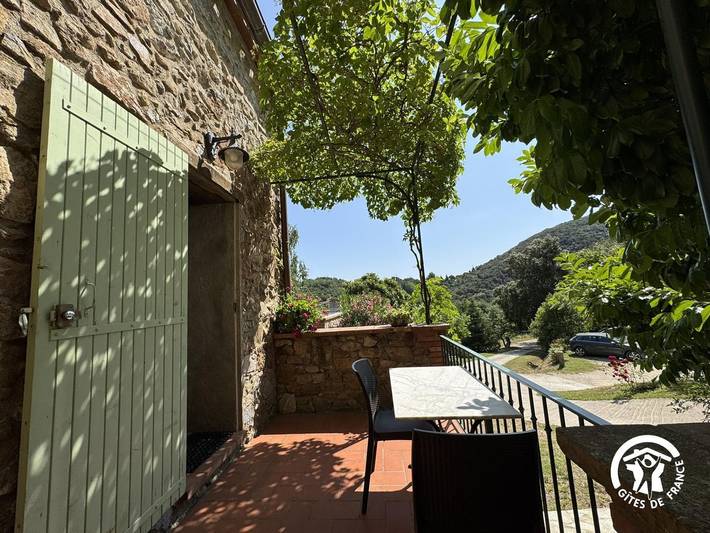Gîte pour 2 personnes, avec terrasse à Reynès - 2