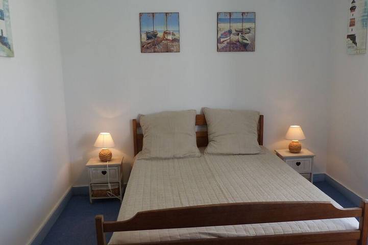 Gîte pour 6 personnes, avec jardin et terrasse dans Plage Saint-Colomban - 2