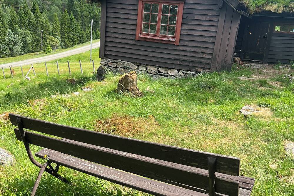 Tradisjonell norsk hytte i Rasdalen in Voss