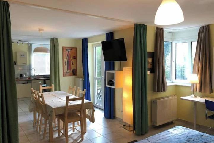 Ferienwohnung für 6 Personen, mit Garten und Balkon in Kaiserslautern - 3