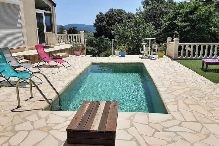 Chalet para 5 personas, con jardín y balcón - 1