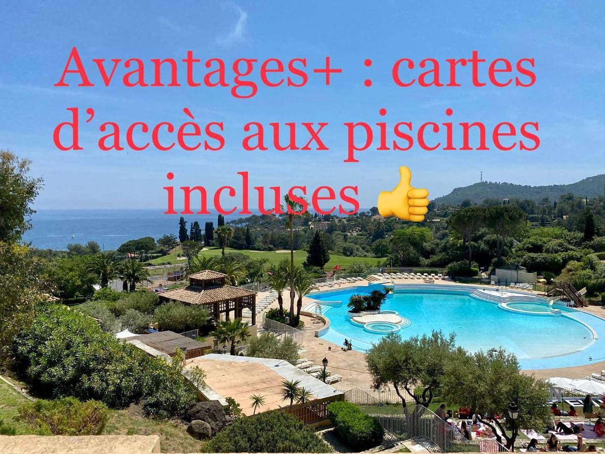 Appartement entier, Superbe duplex T3 climatisé avec Terrasse et Solarium, magnifique vue Mer et Golf in Cap Estérel, Saint-Raphaël