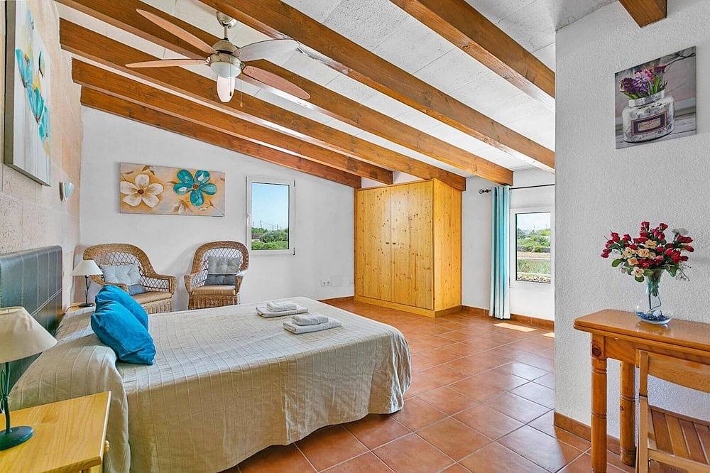 Villa Verde Ciutadella by Villa Plus in Ciudadela, Menorca