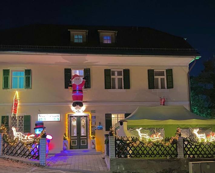 BnB für 2 Personen, mit Terrasse und Garten sowie Ausblick in Graz