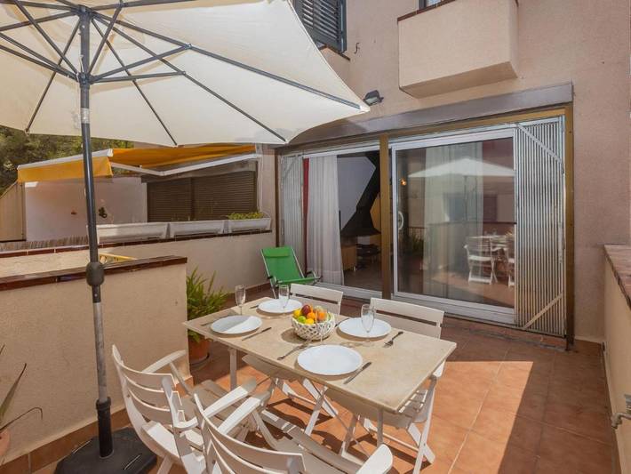Location de vacances pour 5 personnes, avec balcon dans Segur de Calafell