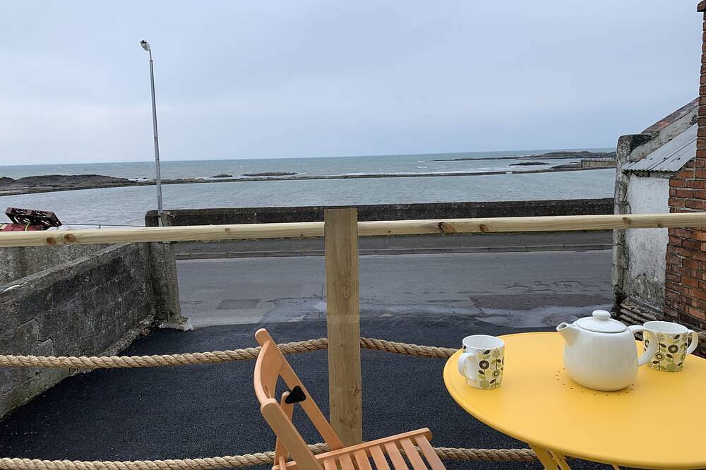 Lagoon View Cottage, nur wenige Schritte vom Meer entfernt. in Grafschaft Down