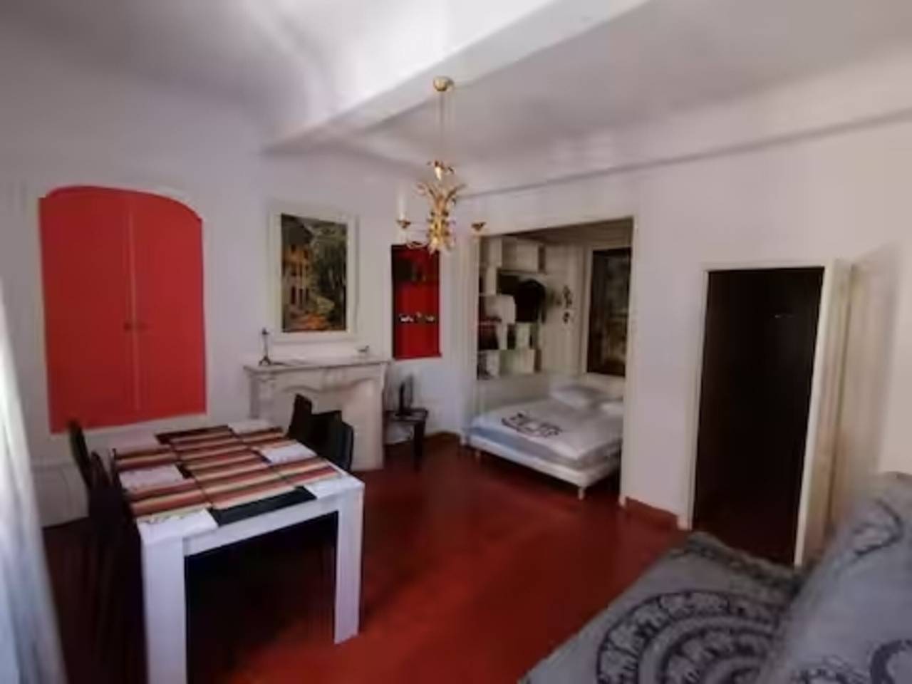Appartement entier, Appartement '1er Étage' avec Wi-Fi in Castellane, Parc naturel régional du Verdon