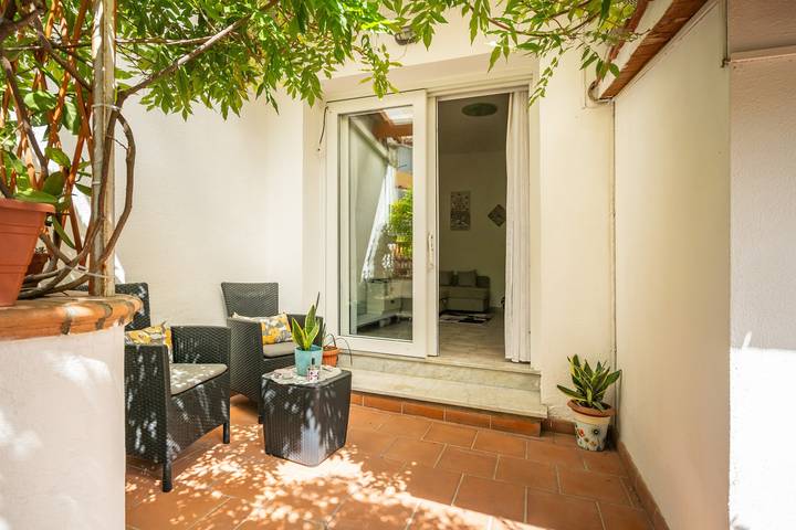 Ferienwohnung für 4 Personen, mit Garten in Cagliari