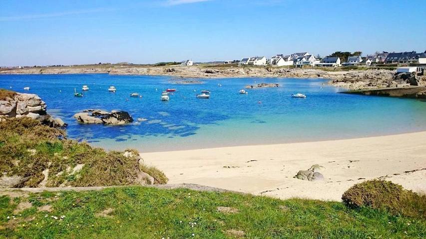 Location de vacances pour 13 personnes, avec Jacuzzi ainsi que Terrasse et Jardin dans Plage de Port Blanc-Kerroch