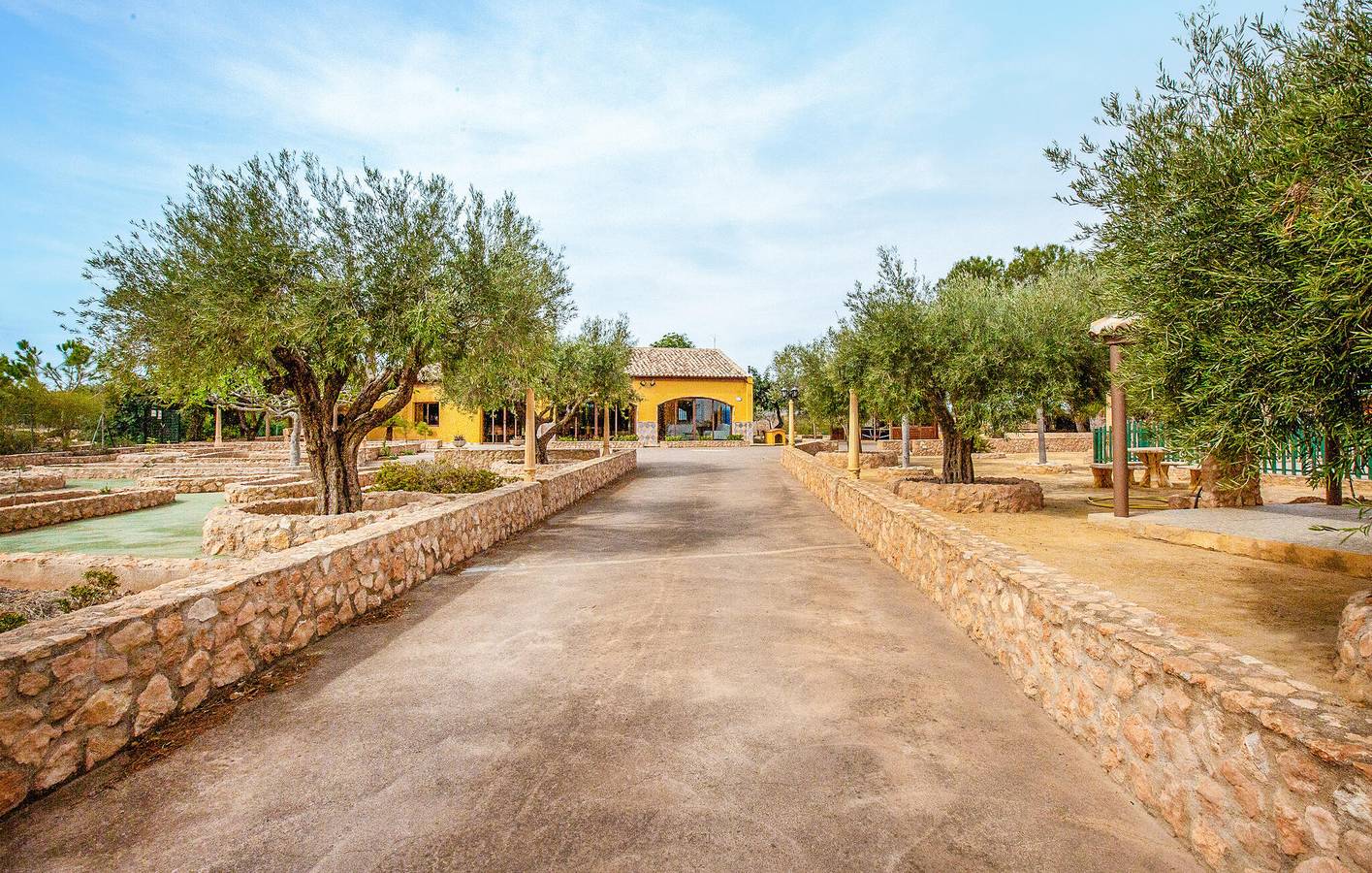Moderno apartamento con piscina y terraza, a 2 km del río in Cartagena, Cordillera Penibética
