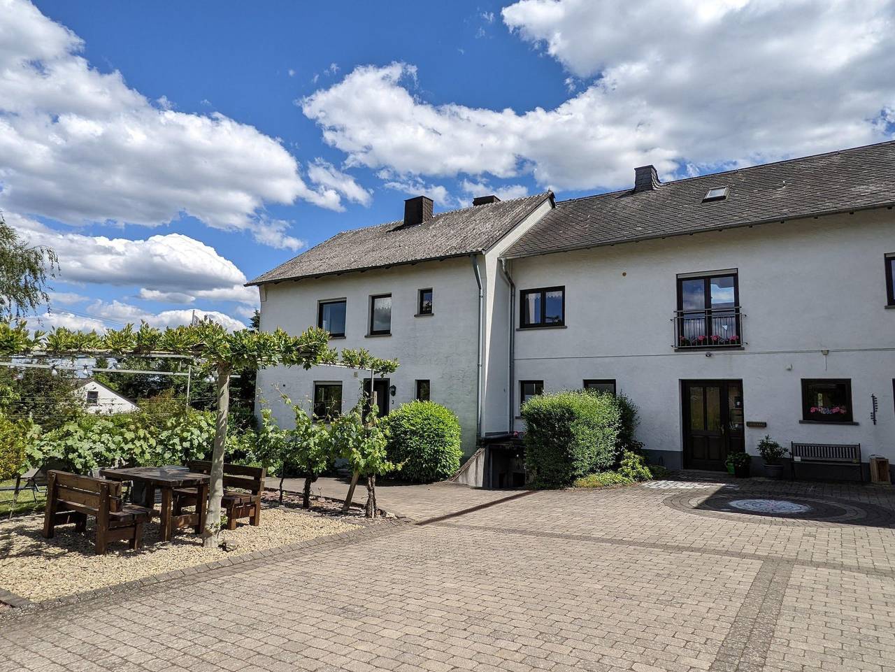 Ganze Ferienwohnung, Weingut Harald Ludwig - Fewo 1 Classic in Osann-Monzel, Bernkastel-Kues & Umgebung