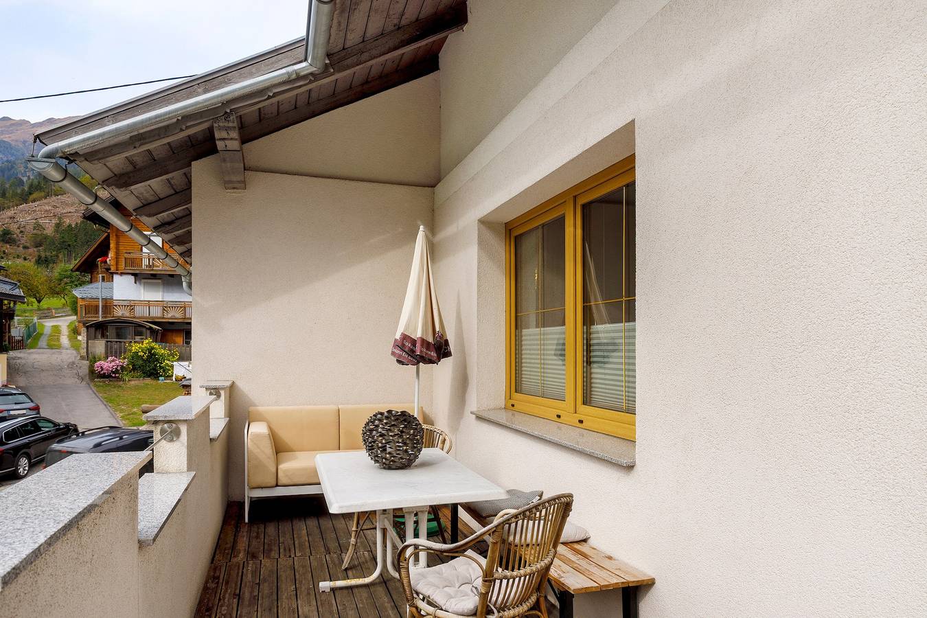 Ganze Wohnung, Ferienwohnung 'Mizi' mit Bergblick, Balkon und Wi-Fi in Hohe Tauern, Stall