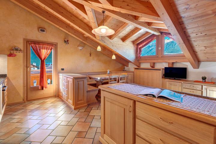 Gîte pour 5 personnes, avec balcon et jacuzzi dans Bormio - 4