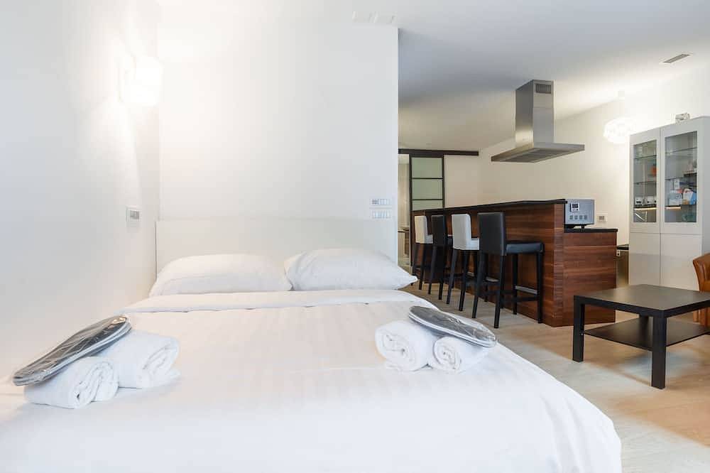 Entire apartment, Cosy and bright apartment in Montreux in Montreux, Lake Geneva