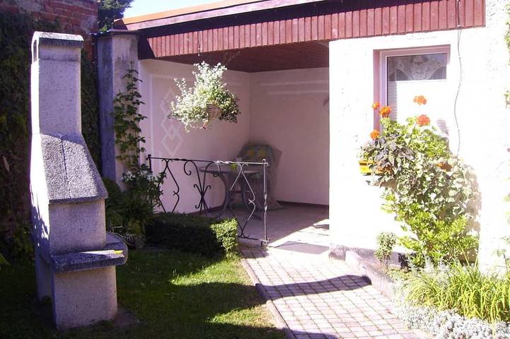 Bungalow für 3 Personen, mit Terrasse und Garten