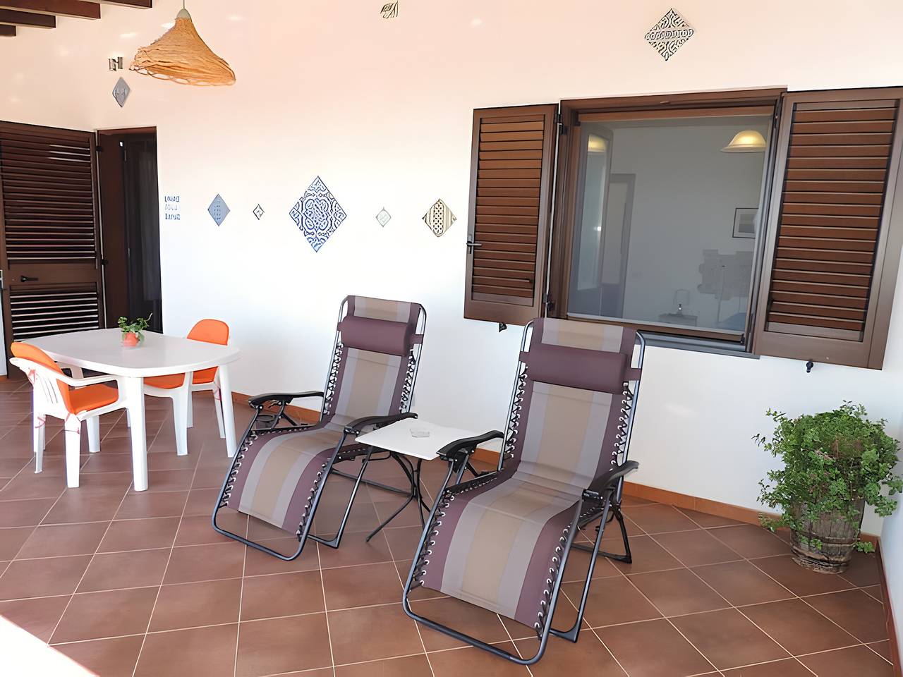 Ganze Wohnung, Apartment 'Filicudi' mit Meerblick, Wlan und Klimaanlage in Lipari