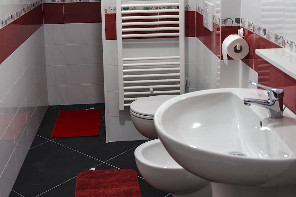 Appartamento intero, Mini Appartamento raffinato in centro(int.2) in Brindisi, Salento