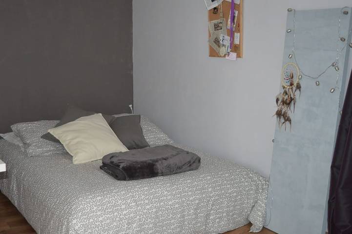 Location de vacances pour 10 personnes, avec terrasse et jardin, animaux acceptés à Saint-Laurent-des-Arbres - 3