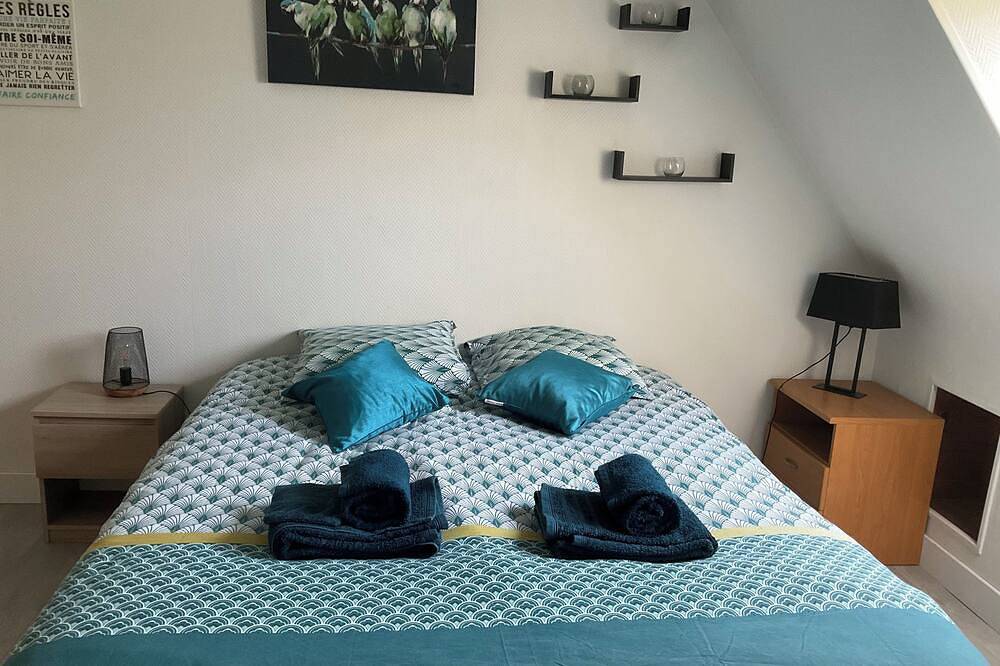 4-bedroom house for 8 people, 7 km from the beach. in Plouégat-Guérand, Ceinture Dorée