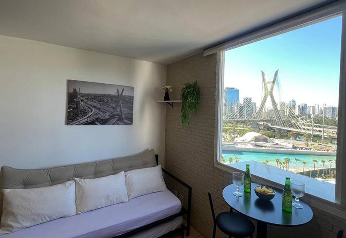 Casas e apartamentos de temporada para 4 pessoas, com jardim e vista em Morumbi