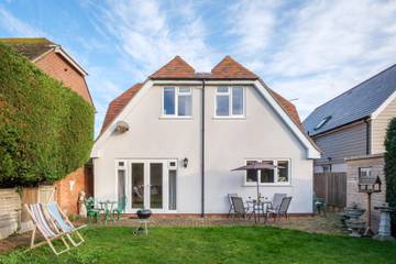 Holiday Home for 10 People in Whitstable, Kent, Photo 1