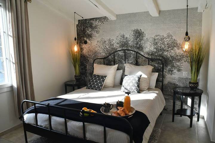 Chambre d’hôte pour 2 personnes, avec Jardin et Piscine