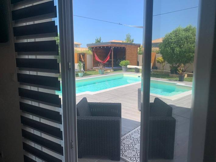 Gîte pour 3 personnes, avec Terrasse et Jardin ainsi que Piscine et Vue à Clavette (Charente-Maritime)