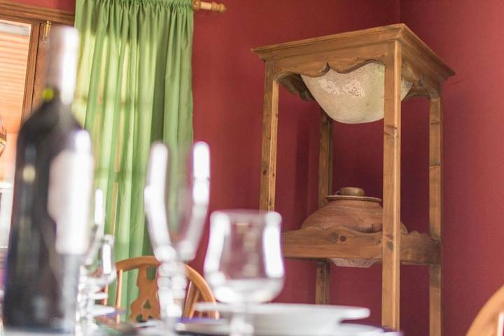 Casa rural para 7 personas, con vistas además de jardín y piscina en San Bartolomé - 4