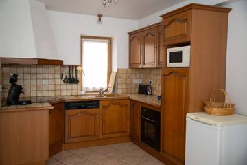 Maison De Vacances pour 6 Personnes dans Mont Lozère et Goulet, Massif central, Photo 4