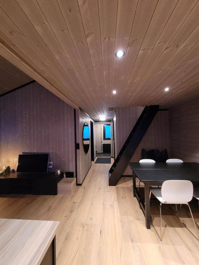 Gîte pour 6 personnes, avec vue et vue sur le lac dans Longyearbyen - 4