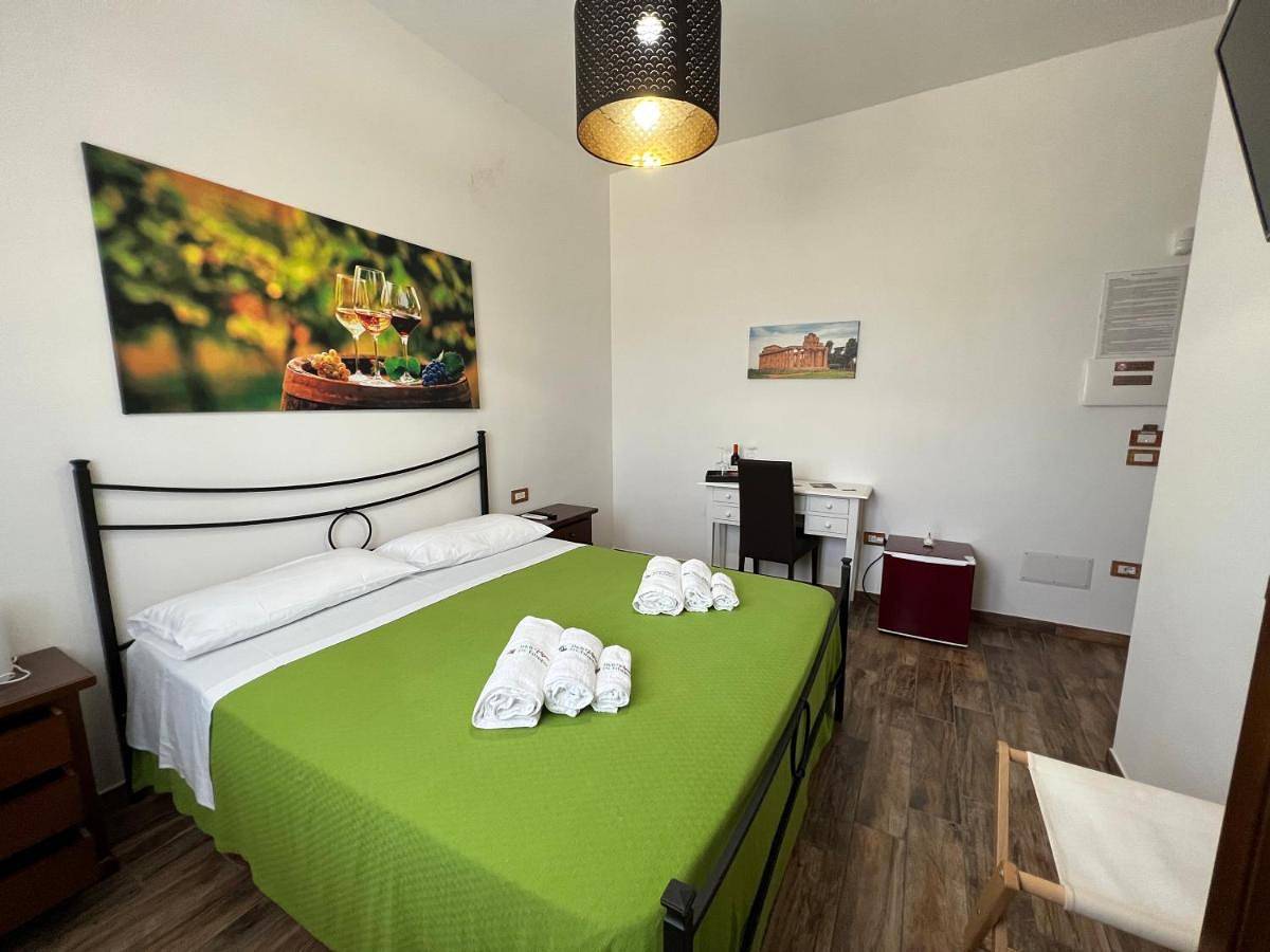 Double Room  with private bathroom with option Extra Bed in Capaccio, Cilento Coast